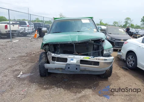 1996 Dodge Ram 1500 из США, поврежденный, VIN 1B7HF16Z2TS662927